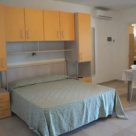 アパートホテル Serena 3*