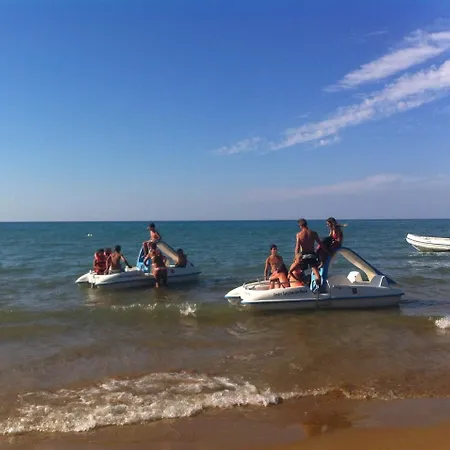 Serena アパートホテル ペスキチ